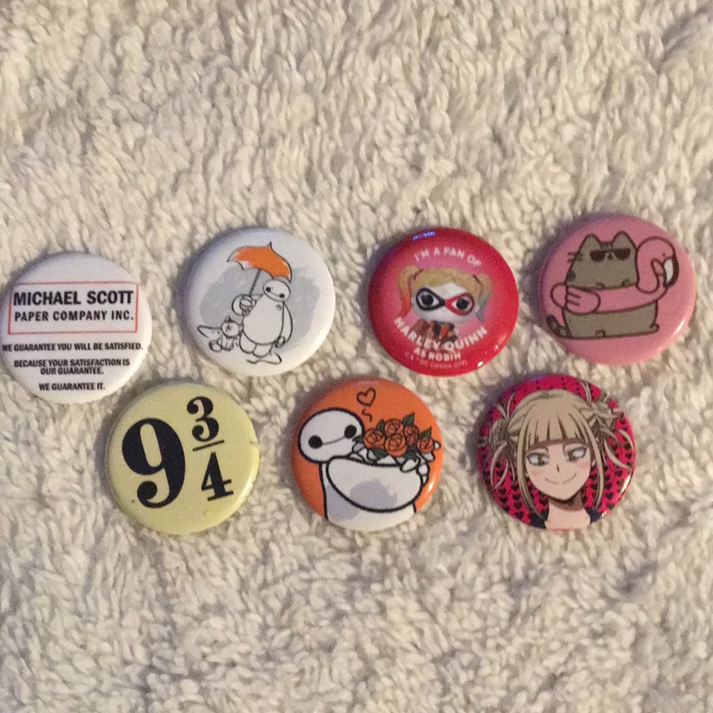 Hot topic pins